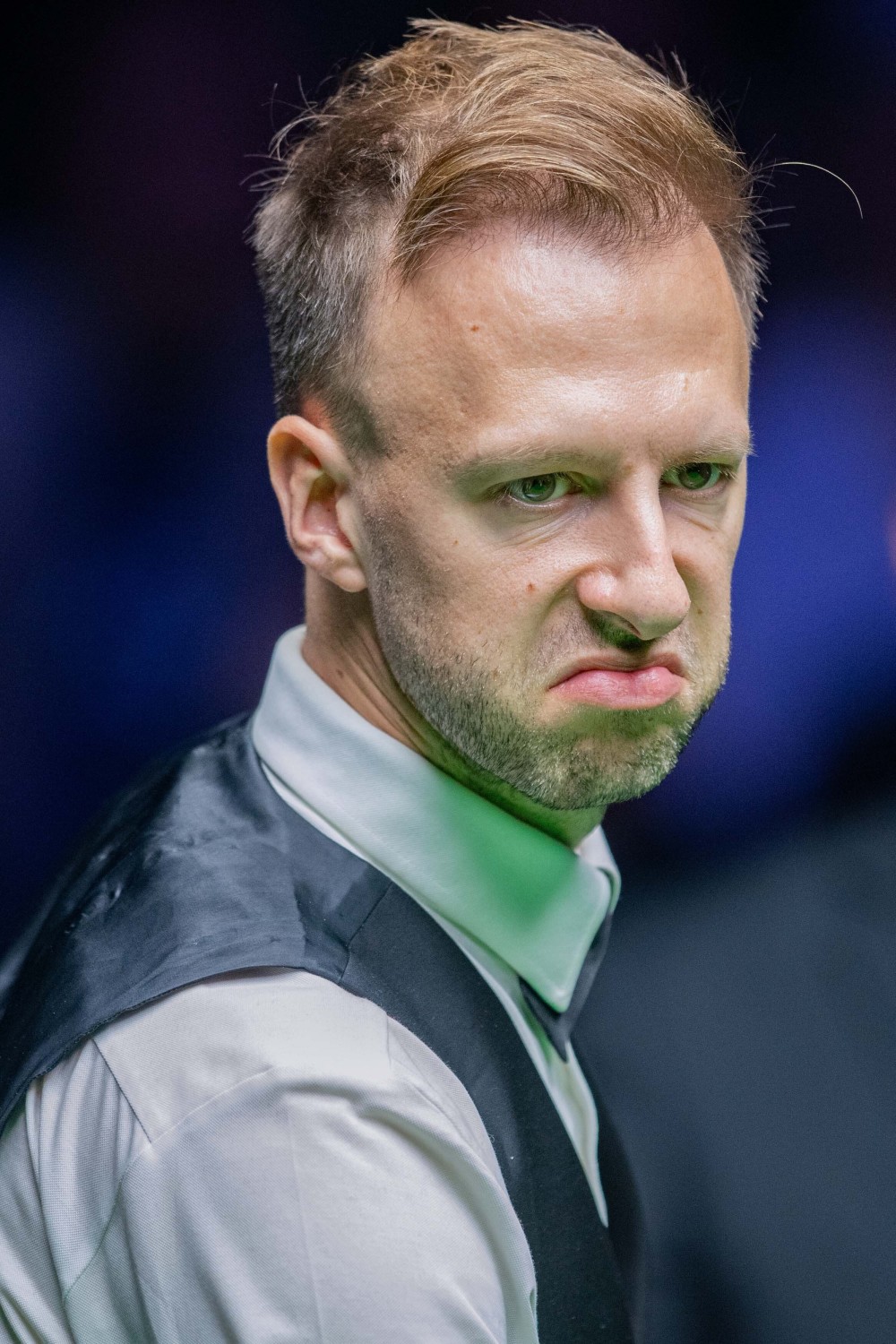 尤其是在小 尤其是在小